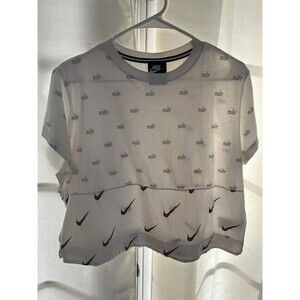 Nike Women's T-Shirt White Size XL 100% Cotton Swoosh & Nike Print Short Sleeve